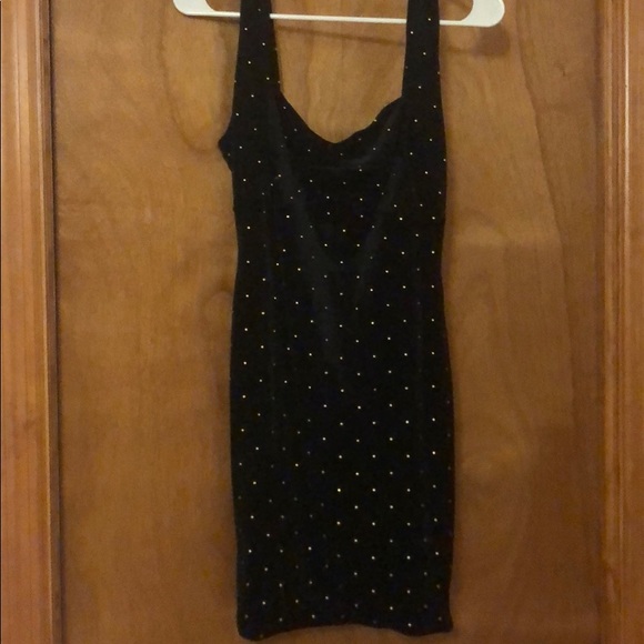 Black velvet mini dress w/ golden beads all over - Picture 1 of 3